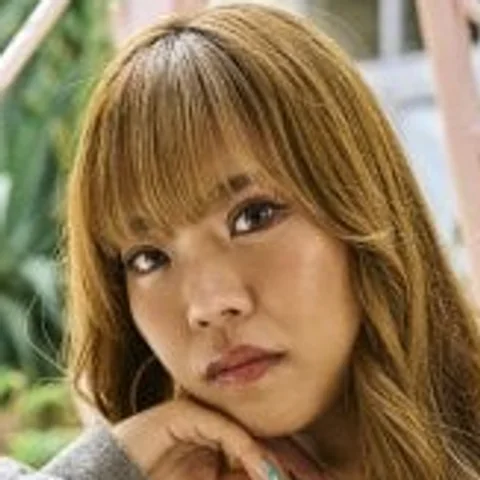 Aya-cheru — Official Badly in Love season 2 cast photo — © Netflix